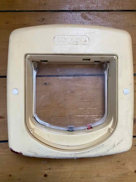 Photo of free Cat Flap (Magnetic) (Lower Penwortham PR1) #1