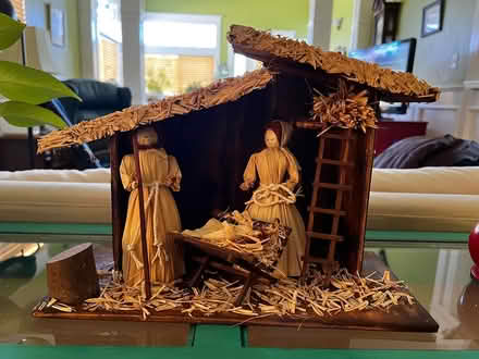 Photo of free Wood and cornhusk nativity scene (Downtown Martinez) #1