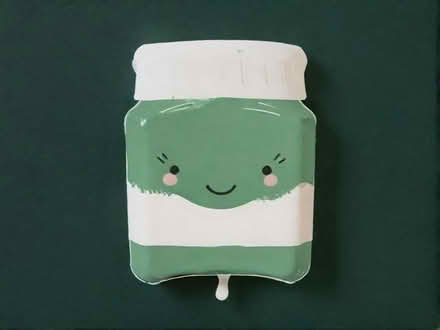 Photo of White emulsion paint (Bucknell SY7) #1