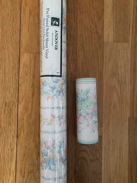 Photo of free Wallpaper (pre-pasted) (St Albans AL3) #4