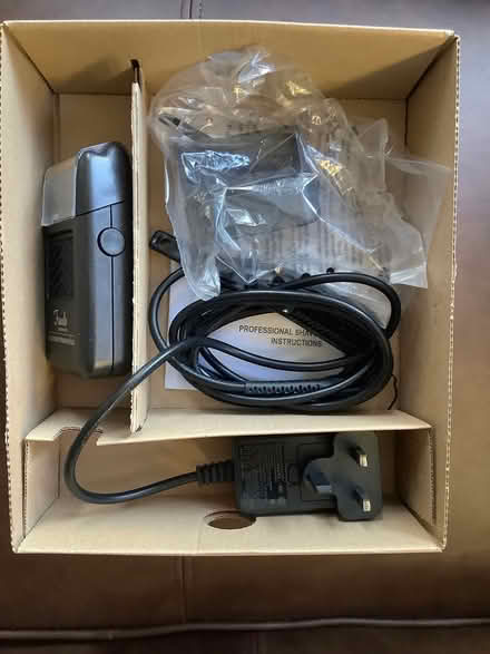 Photo of free Wahl Finale headshaver (Twickenham) #3