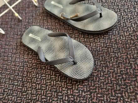 Photo of free Mountain warehouse flip flops 8 (SE20) #1