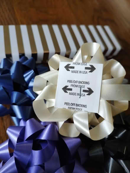 Photo of free NEW bows (Odenton) #3