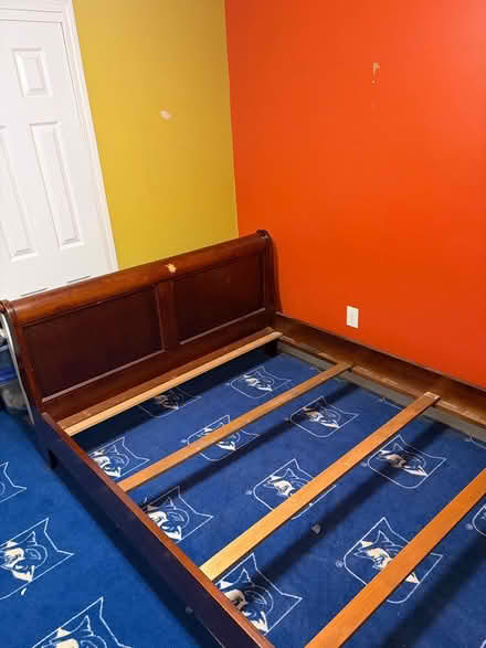 Photo of free Queen sleigh bed frame (Northborough near Berberian) #1