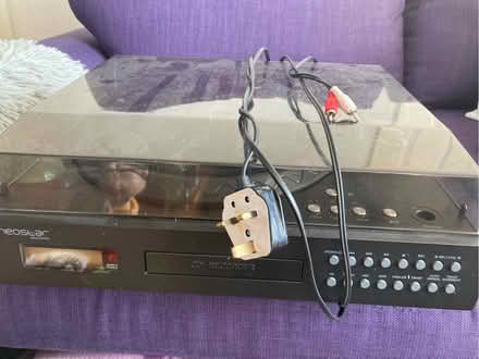 Photo of free CD/radio music centre with recording turntable (Chapel Allerton LS7) #1