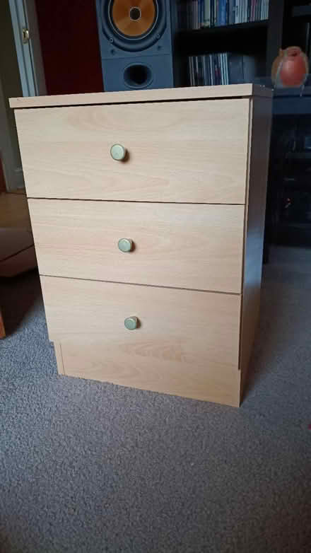 Photo of free Small drawer unit (Stanford le hope, SS17) #1
