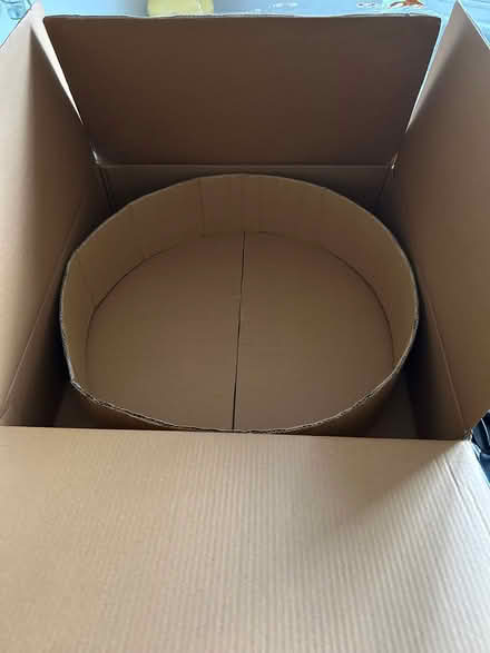 Photo of free Sturdy cardboard box (Royal Standard SE7) #2