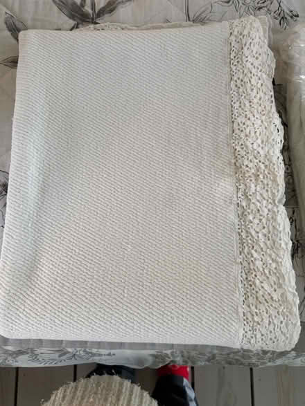 Photo of free Thick white throw/bedspread (Windsor SL4) #1