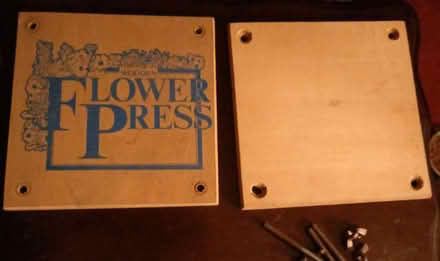Photo of free Flower press (Twyford RG10) #2