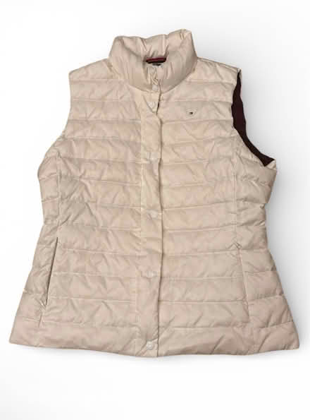 Photo of free Tommy Hilfiger Woman’s Vest (Brooklyn Storage) #1