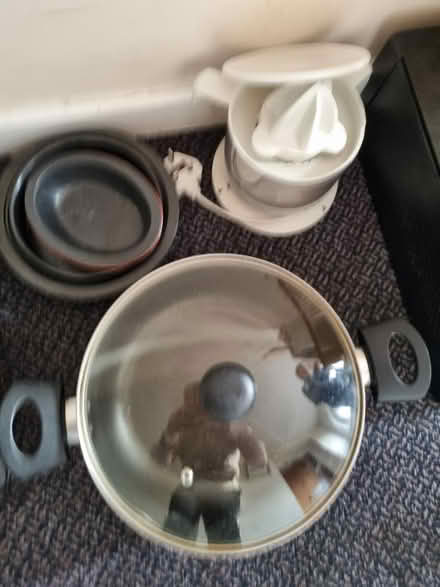 Photo of free Sauce pan (SE20) #2