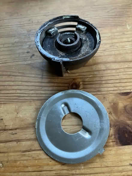 Photo of Weight for an old Prestige pressure cooker (Chorley SK9) #1