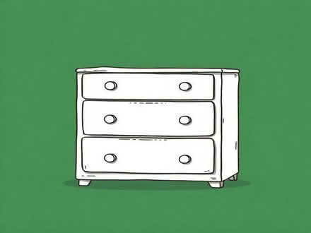 Photo of Chest of drawers (Greenstead CO4) #1