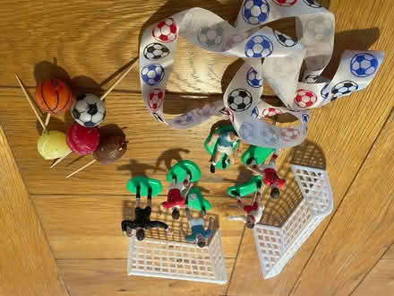 Photo of free Football themed cake decorations (Galgate LA2) #1