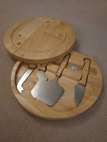 Photo of free Cheese Board (ME16 near E Farleigh station) #3