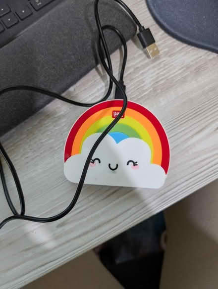 Photo of free Cute USB phone charger (Cawston CV22) #1
