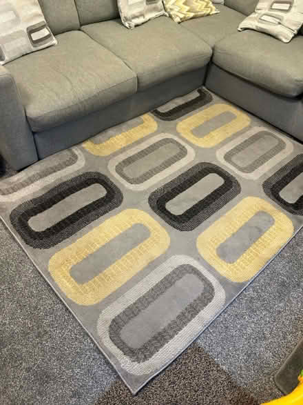 Photo of free Rug (North Reddish SK5) #1