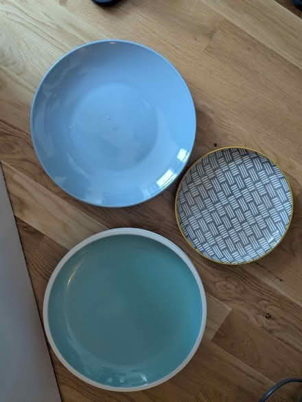 Photo of free Plates x 5 (West Norwood SE27) #1