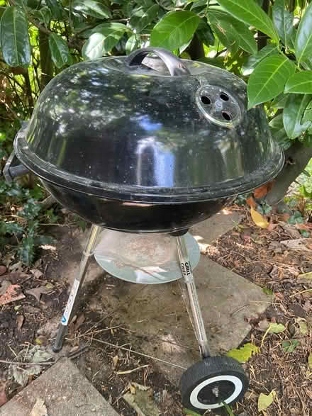 Photo of free Barbecue (Uckfield, Ringles Cross TN22) #1