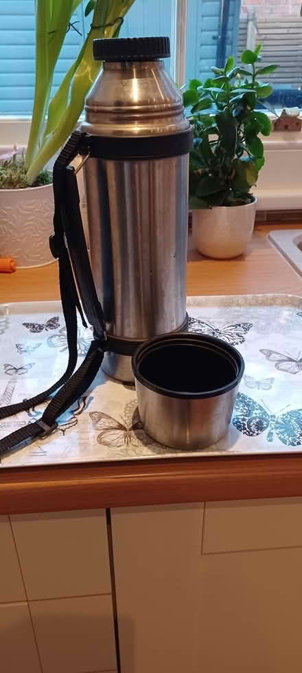 Photo of free Large flask for hot drinks (Loughborough central) #2