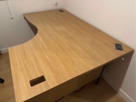 Photo of free Corner desk (Hook Heath GU21) #1