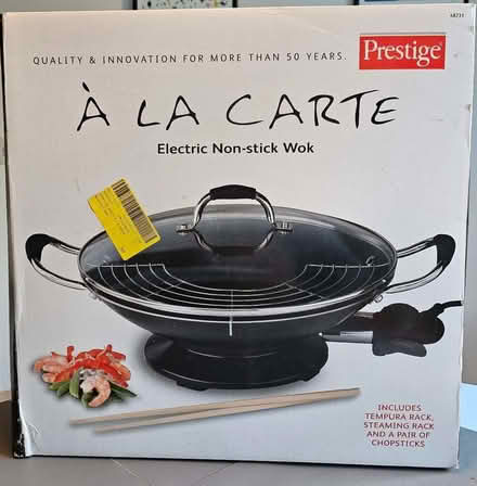 Photo of free Prestige electric non-stick Wok (DA2) #1
