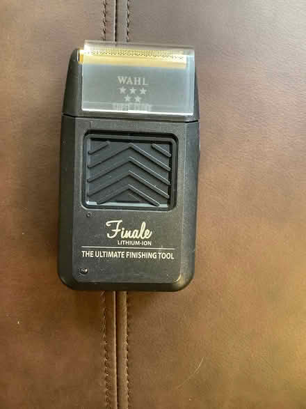 Photo of free Wahl Finale headshaver (Twickenham) #2
