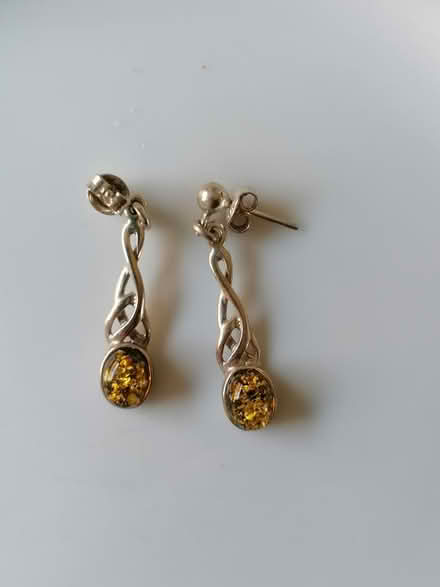 Photo of free 2 pairs of earrings (Didcot, Ladygrove, OX11) #2