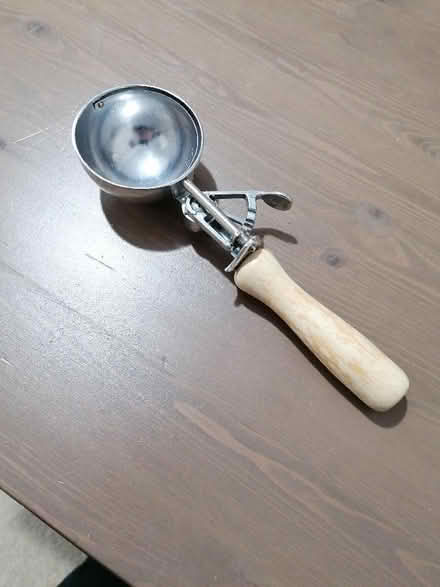 Photo of free Ice cream scoop (Langney BN23) #1