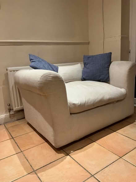 Photo of free Snuggle Chair (Woodlands TW7) #2