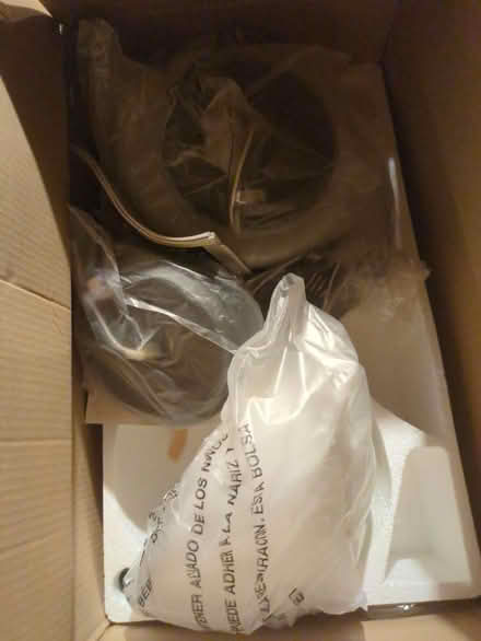 Photo of free Hampton Bay 2 light 4 ceiling fans (Leonardo/Middletown) #1