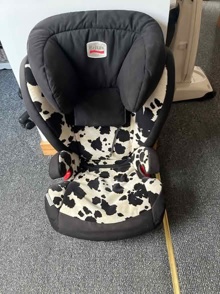 Photo of free Britax car seat 15-36 kg (CV22 Paddox) #1
