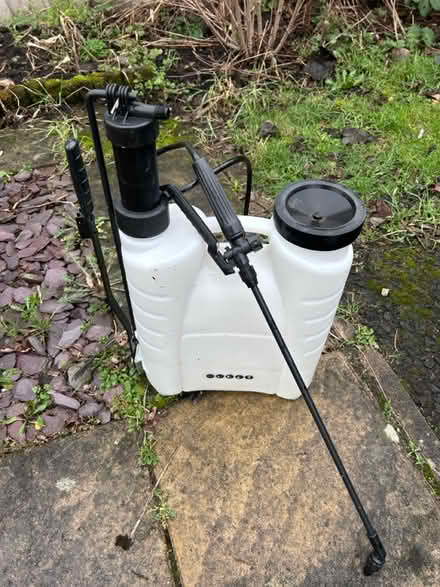 Photo of free Pump spray (Banks PR9) #1