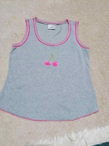 Photo of free Size 8 top (Langney BN23) #1