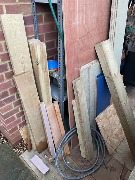 Photo of free wood offcuts (Cookham SL6) #2