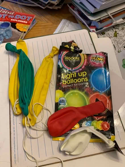 Photo of free Balloons (Woodridge, janes & 75th) #1