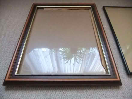 Photo of free Picture frame glass (and damaged picture frames) (Abingdon-on-Thames OX14) #2