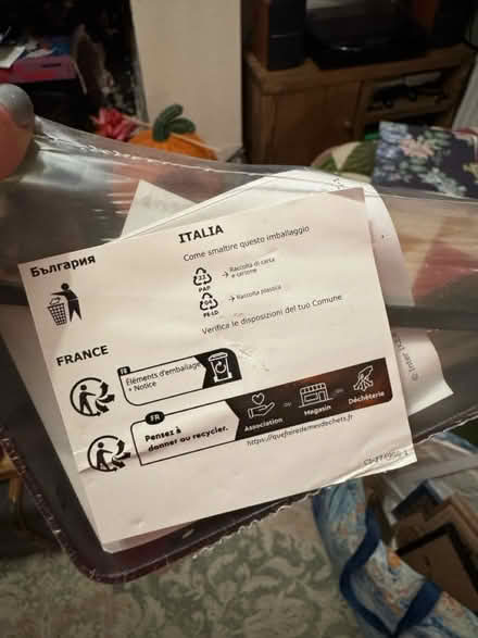 Photo of free Ikea shelf bracket (Harringay N4) #3