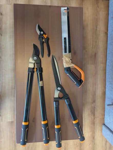 Photo of free Garden tools (N1 0BN) #1
