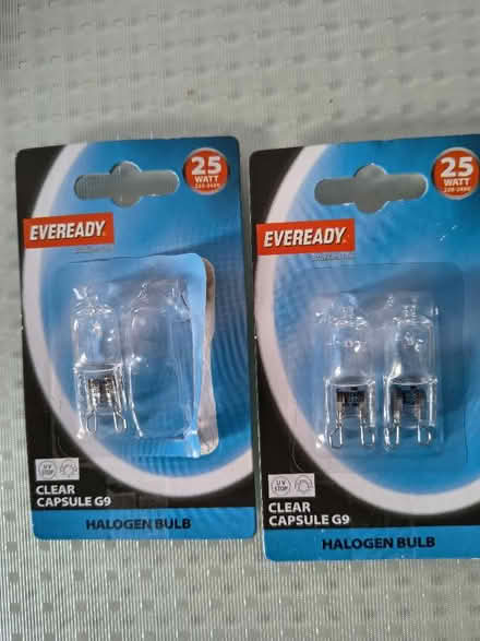 Photo of free 3 x G9 bulbs (Common Edge FY4) #1