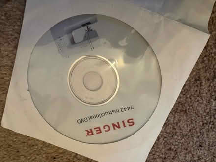 Photo of free Singer 7442 sewing machine (AB15) #2