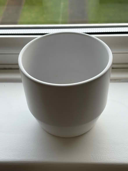 Photo of free Ceramic plant pot #2 (W7) #1