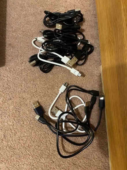 Photo of free USB C and micro USB cables (East Chesterton CB4) #1