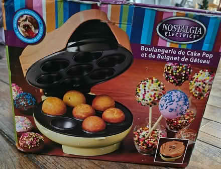 Photo of free cake pop maker (Seaside Heights NJ) #1