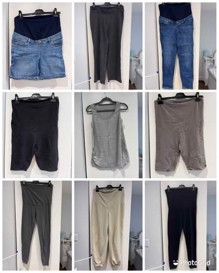 Photo of free maternity clothes (Hale End IG8) #1