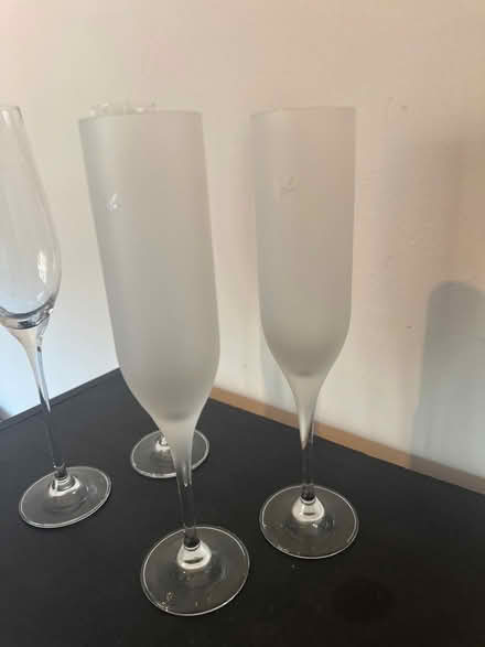 Photo of free 2 pairs of Champagne flutes (RM19) #2