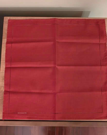 Photo of free Cloth Napkins (Trafalgar/River Oaks, Oakville) #1