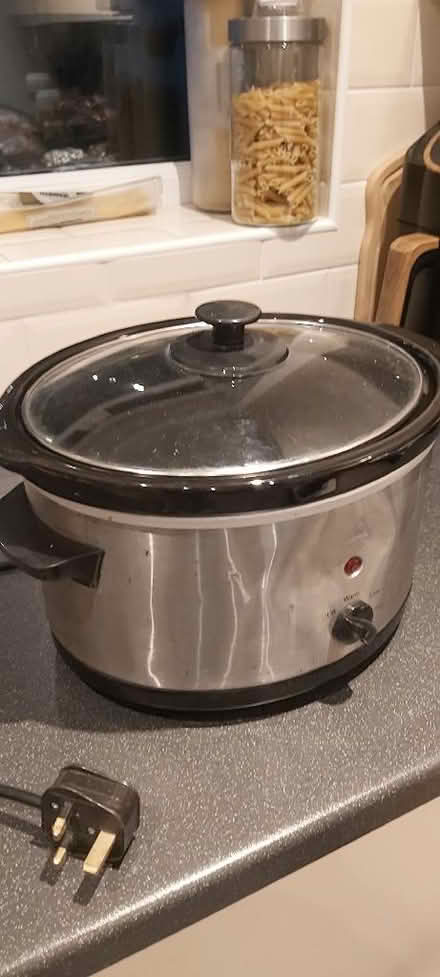 Photo of free Slow cooker/crockpot (Southport PR9) #1