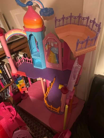 Photo of free Princess castle (damaged in areas) (Norris green L11) #1