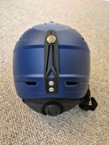 Photo of free Dirty Dog Snowboarding helmet (Midhurst GU29) #2